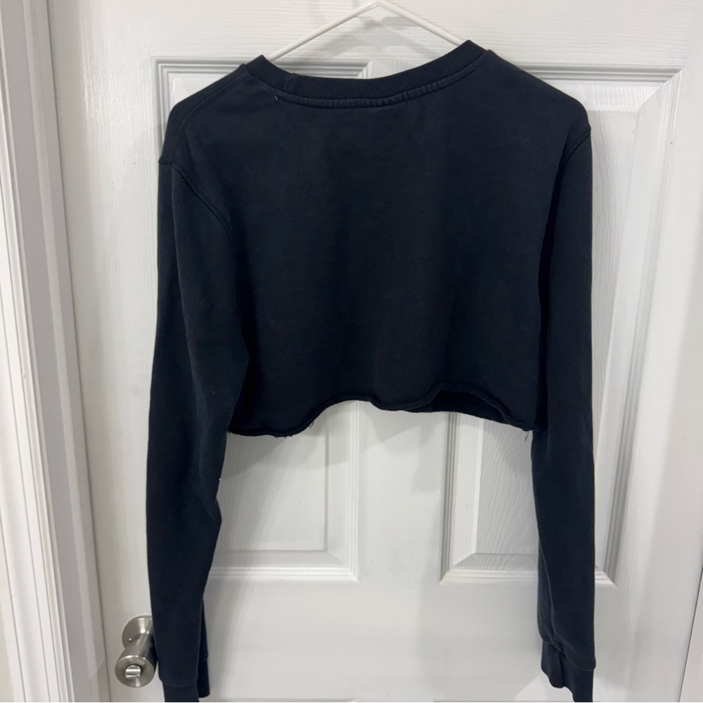 NBA Official Women's Cropped Long Sleeve Athletic Tee Size Large - Picture 4 of 5